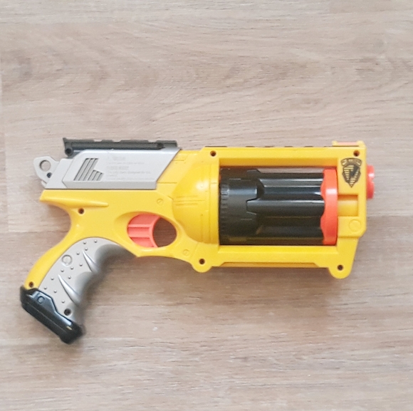 NERF N Strike Maverick Rev-6 Blaster - Yellow - Picture 12 of 12